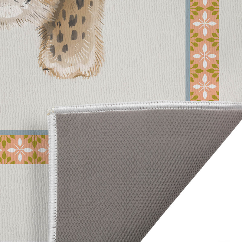 Tapis de toilette rectangulaire absorbant et antidérapant Lil Lying Léopard, 34" W x 21" L, Ivory