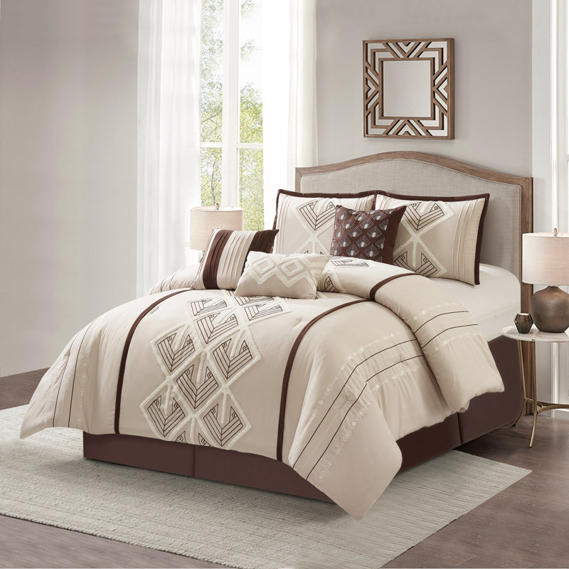 Queen Brown Microfiber Geometric Comforter Set