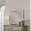 Commode avec tiroirs à miroir