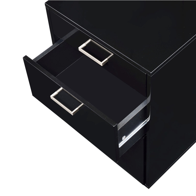Renisha Accent Chest, Black
