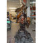 2 combats d'aigles - statue en bronze géante - Taille: L 64 po x l 44 po x H 92 po.