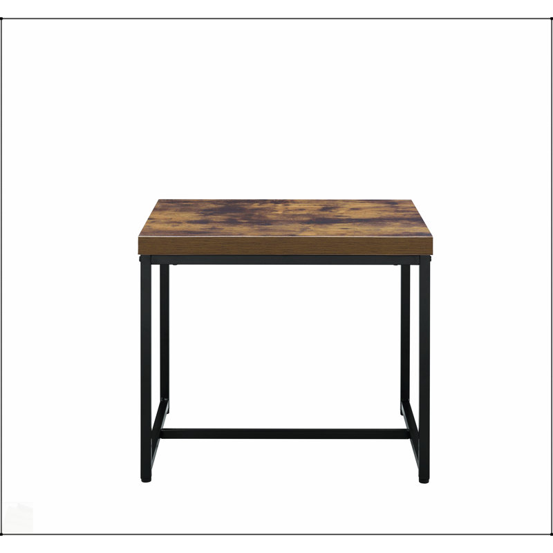 Table de bout en chêne vieilli et finition noire avec plateau en bois composite durable et base en métal stable, parfait pour les intérieurs modernes.