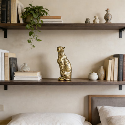 Cheetah Statue, 11 Inches Tall, Leopard Figurine Ornament, Resin Modern Animal Sculpture, Desktop Decoration, Suitable For Home And Office Decor
