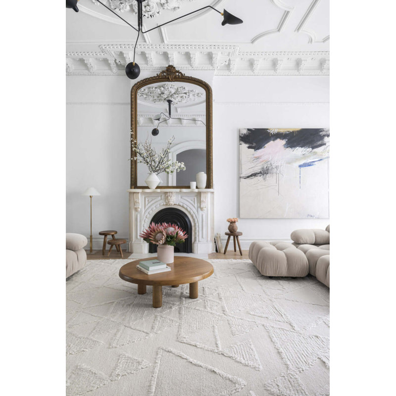 Breyon, Sand, Rectangle 6' x 9'