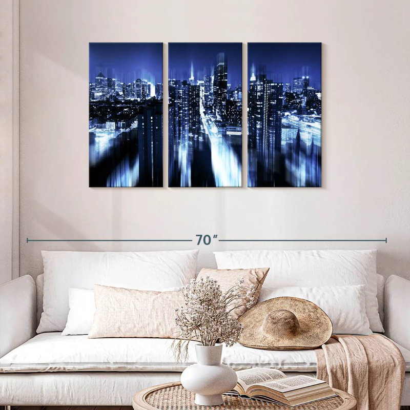 Rorry Blue Night Manhattan, 28" H x 45" W