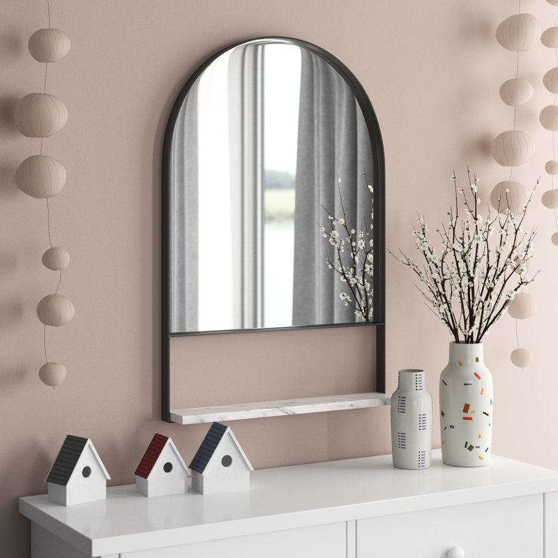 Miroir Aliceyn, Noir