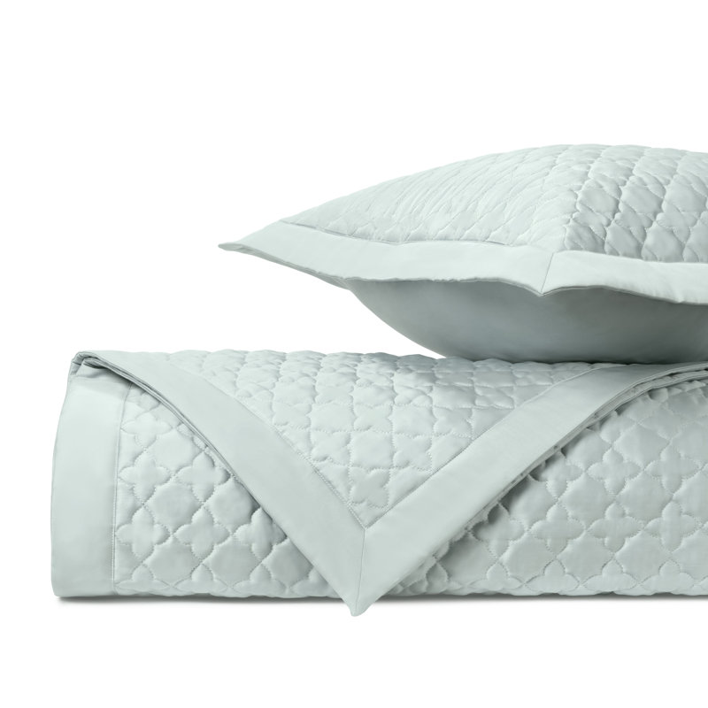 Clover Egyptian Certified Cotton Quilt, King Quilt, Eucalipto