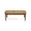 Table basse robuste en bois pour l'extérieur, idéale pour aménager des espaces de détente sophistiqués.