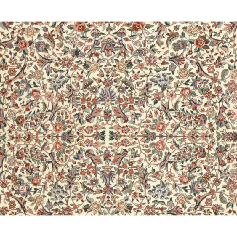 Hand Knotted Wool Oriental Area Rug in Ivory And Ligth Green