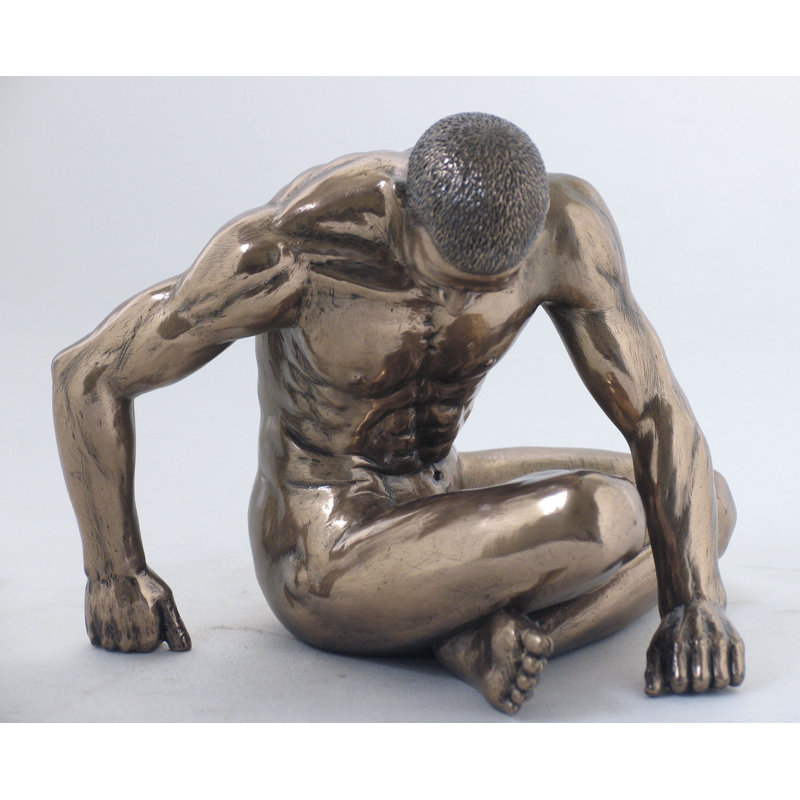 Statue de faucon