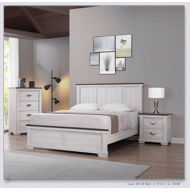 Commode à quatre tiroirs de style campagnard avec finition beige, mobilier de chambre rustique en bois massif pour un rangement élégant