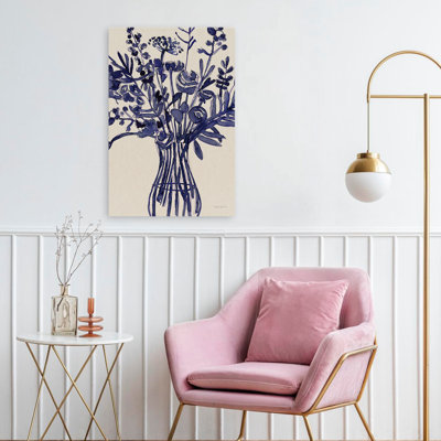 «Beautiful Bouquet II - Beige Blue Bouquets», art floral