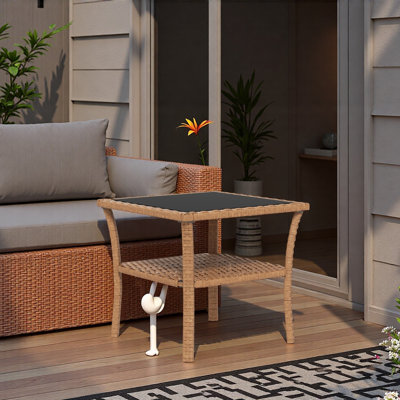 Table basse en osier pour l'extérieur