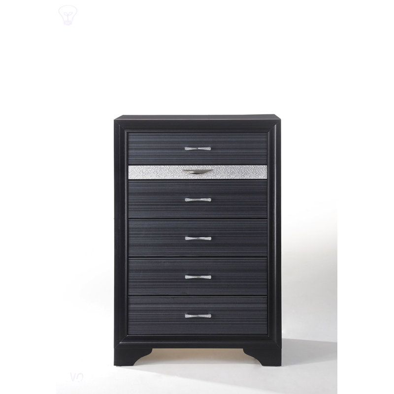 Commode à finition noire Naima