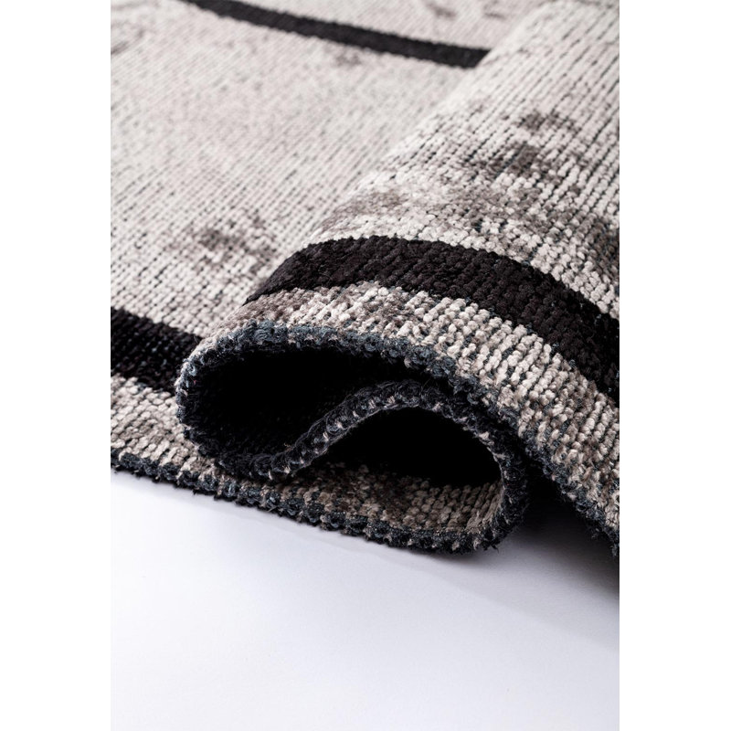 Debborah Abstract Hand Loom Indoor / Outdoor Area Rug, Rectangle 6'6" x 8'2"