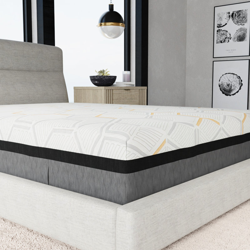 King Size 14" Memory Foam Mattress With Copper Gel Cool Feature, Edge Support And Air Ridge Cooling For A Heavenly Sleep