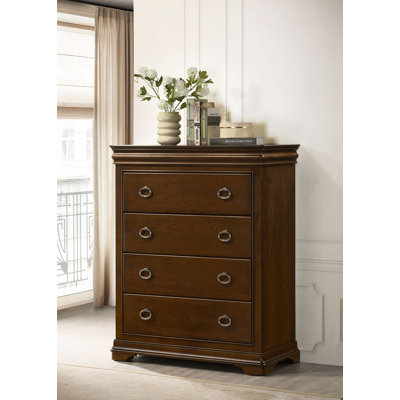 40.4" W Traditional Chest of Drawers, Brown