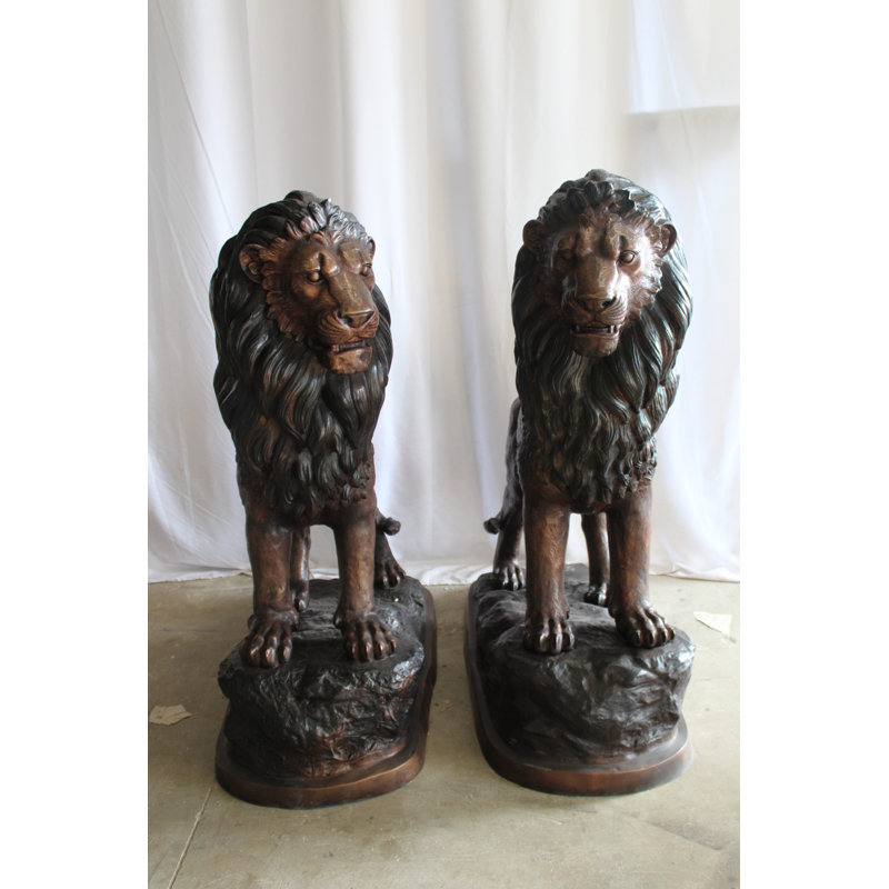 Paire de statues Lions en bronze de la collection Nifao 58 po x 30 po x H 62 po