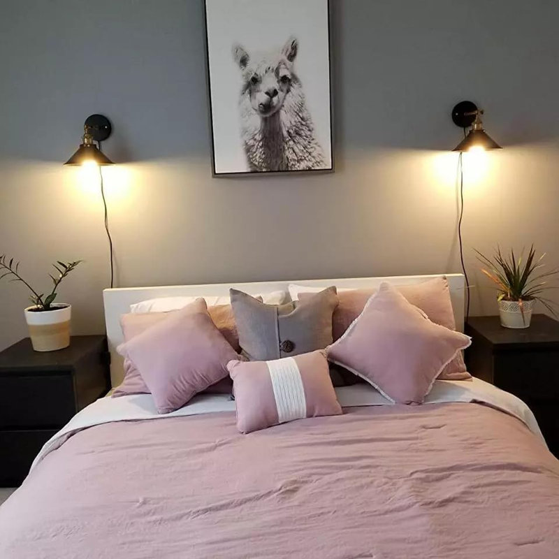 Armed Sconce