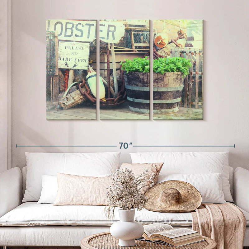 Sebbie Lobstering, 32" H x 50" W