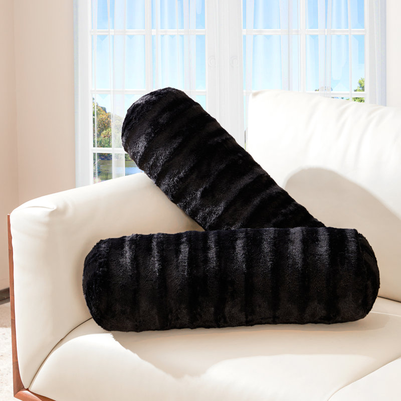 Coussin en fausse fourrure Cheer Collection, Noir