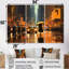 «Yellow Cab Yellow Umbrella New York Rain», ensemble de décorations murales New York City-308479113-308479117