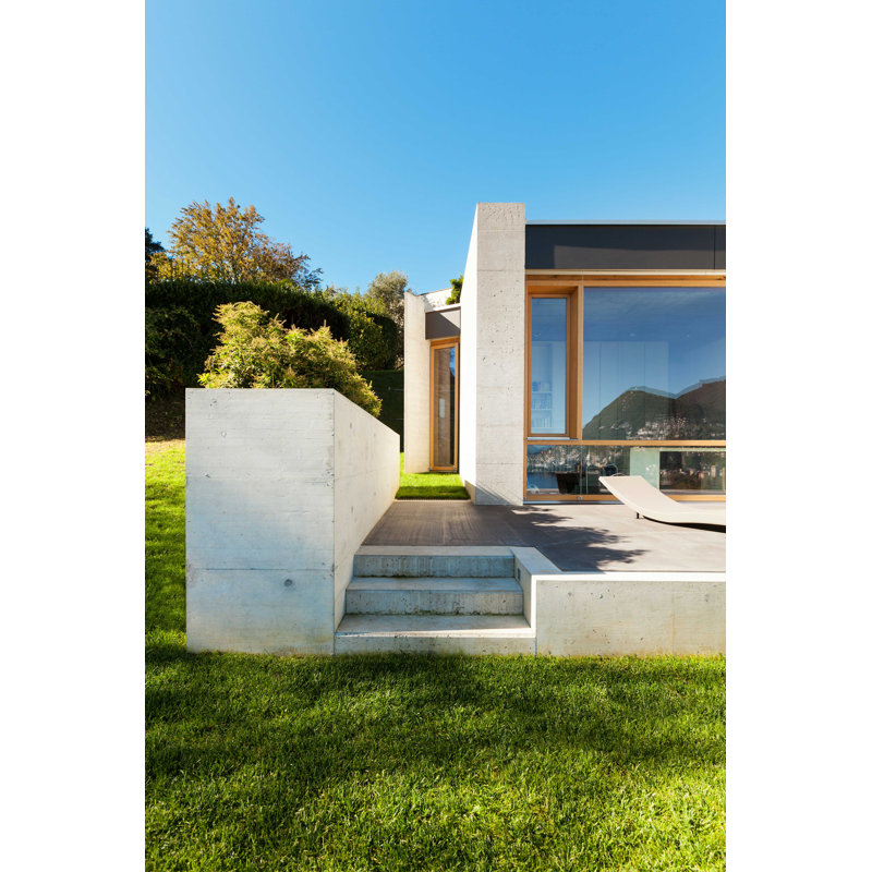 «Modern House» par Piovesempre - Photographie sur toile tendue, L 8 po x H 12 po