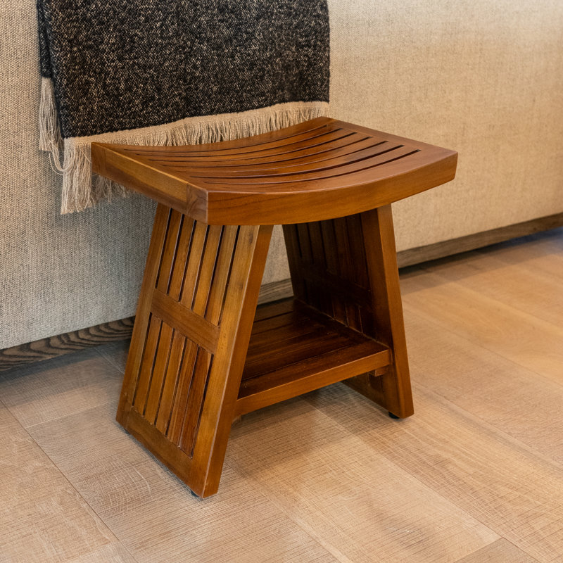 Banc de douche en teck Sodhi, H 18,5 po x l 18 po x P 12,75 po
