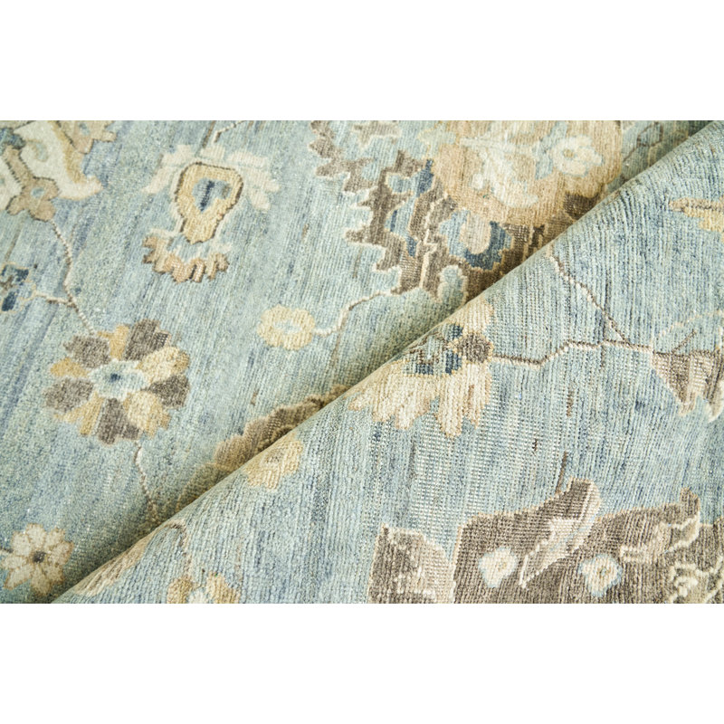 Heirloom Wool Floral Area Rug