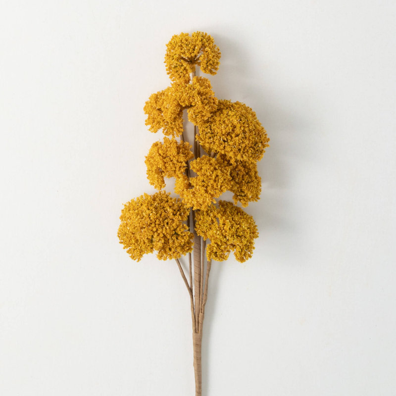 Arrangement jaune
