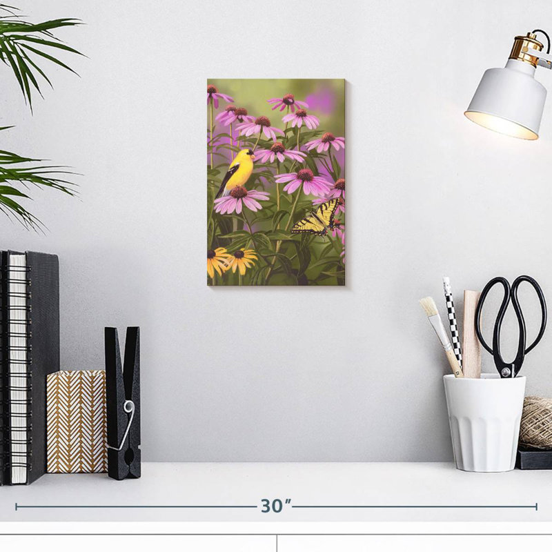 Harnek papillon et pinson parmi les fleurs, H 12 po x l 8 po