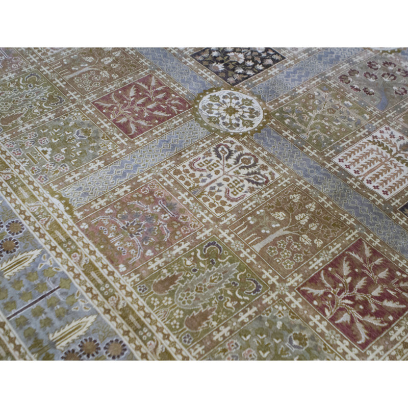 Wool Oriental Area Rug in Light Blue/Beige/Olive