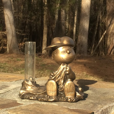 Linus Snoopy Peanuts Rain Gauge