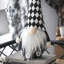 Assortiment de décorations d'Halloween - fantaisiste et fantaisiste pour l'intérieur et l'extérieur