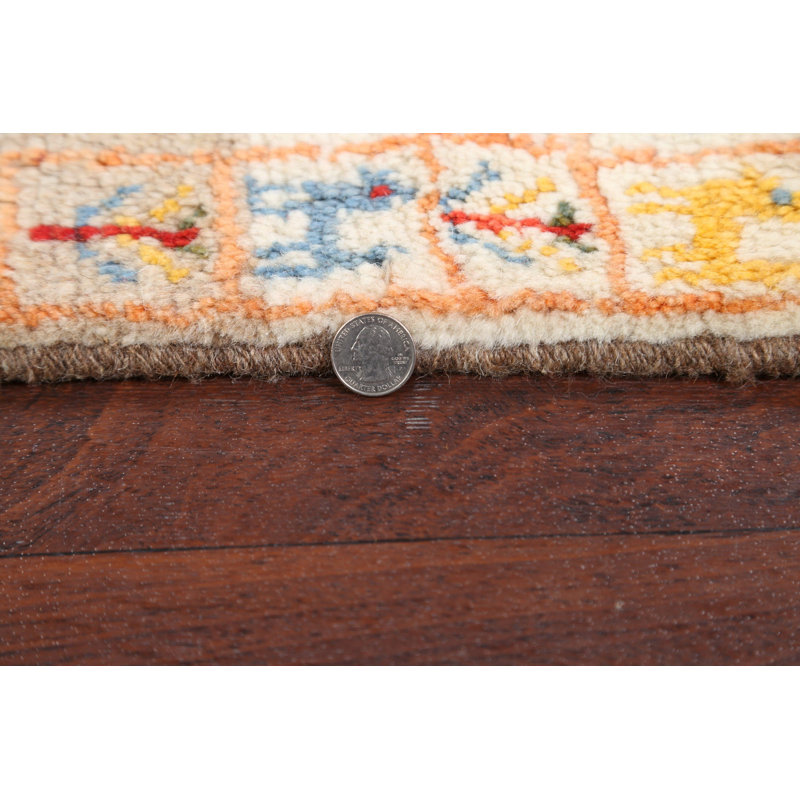 Tapis carré ivoire en laine noué à la main de conception unique 1 pi 4 po O'Regan