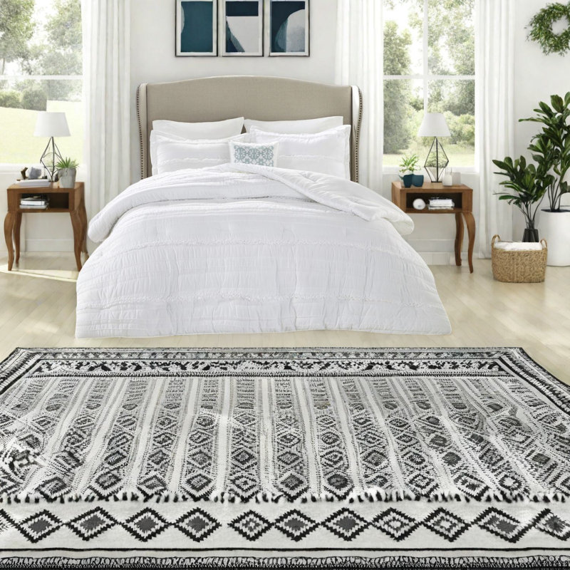-Piece White Cal King Bedding Sets, Polyester Ruffled Shabby Chic Bedroom