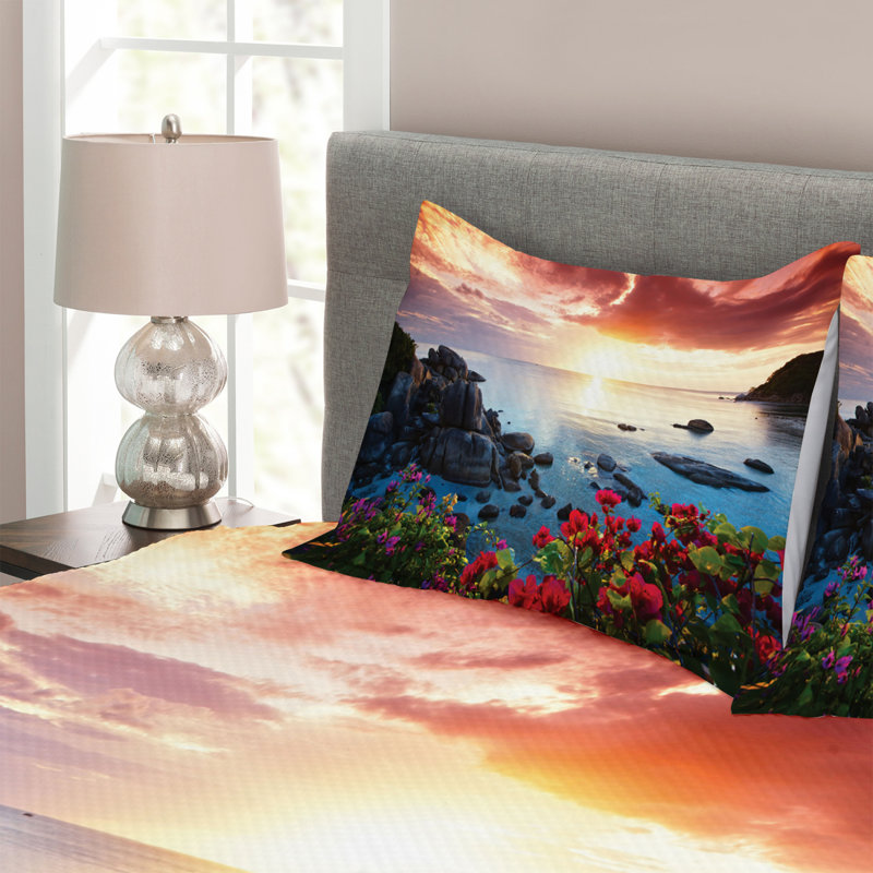 Poppy and Carnation Blossoms Spring Thailand Beach Bedspread Set, 220 x 264 cm