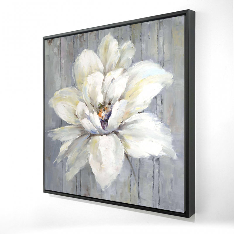 "Fleur blanche sur bois"
