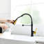 Robinet d'évier de cuisine contemporain noir et or avec extracteur, levier simple, robinet en céramique, étapes d'installation facile incluses