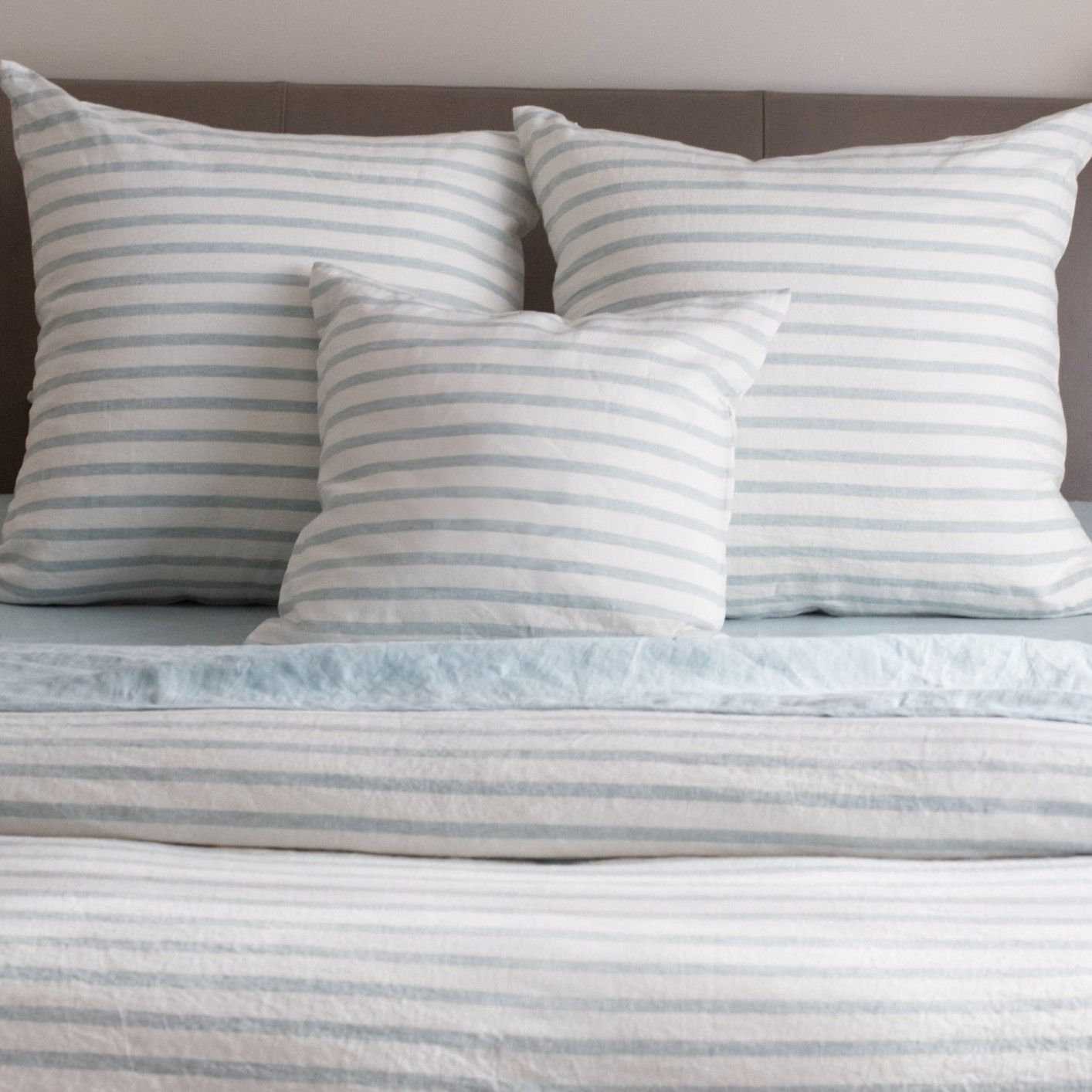 Linen Pillow Cover, Cream & Wave Stripe, Square 26", Pillow Cover Only - No Insert