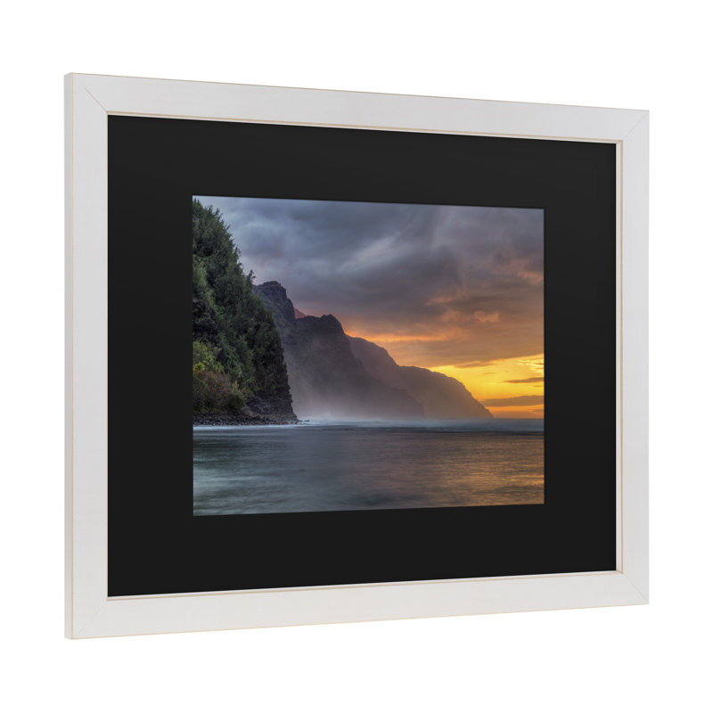 « napali coucher de soleil kauai », reproduction de photo sur toile encadrée, H 11 po x l 14 po x P 0,5 po, Blanc