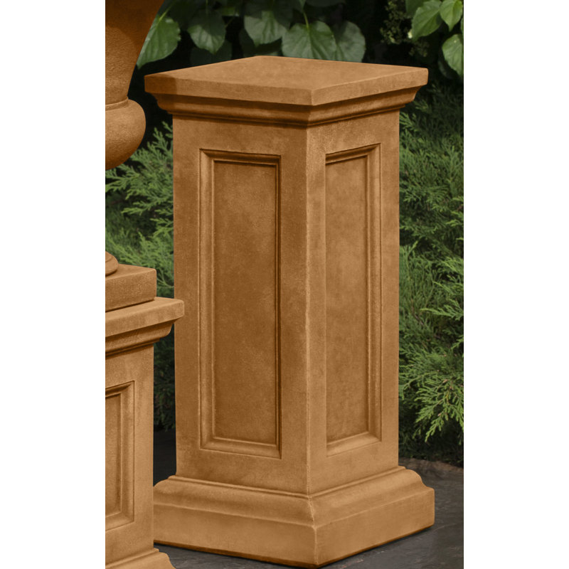 Pedestal, 22.5'' H x 10.25'' W x 10.25'' D, Travertine