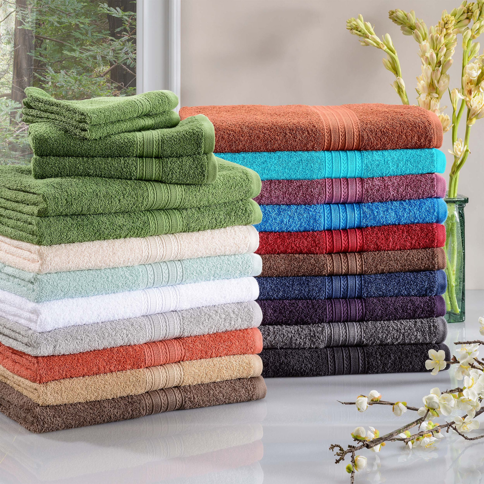 Asleigh 8-Piece Cotton Towel Set, Black