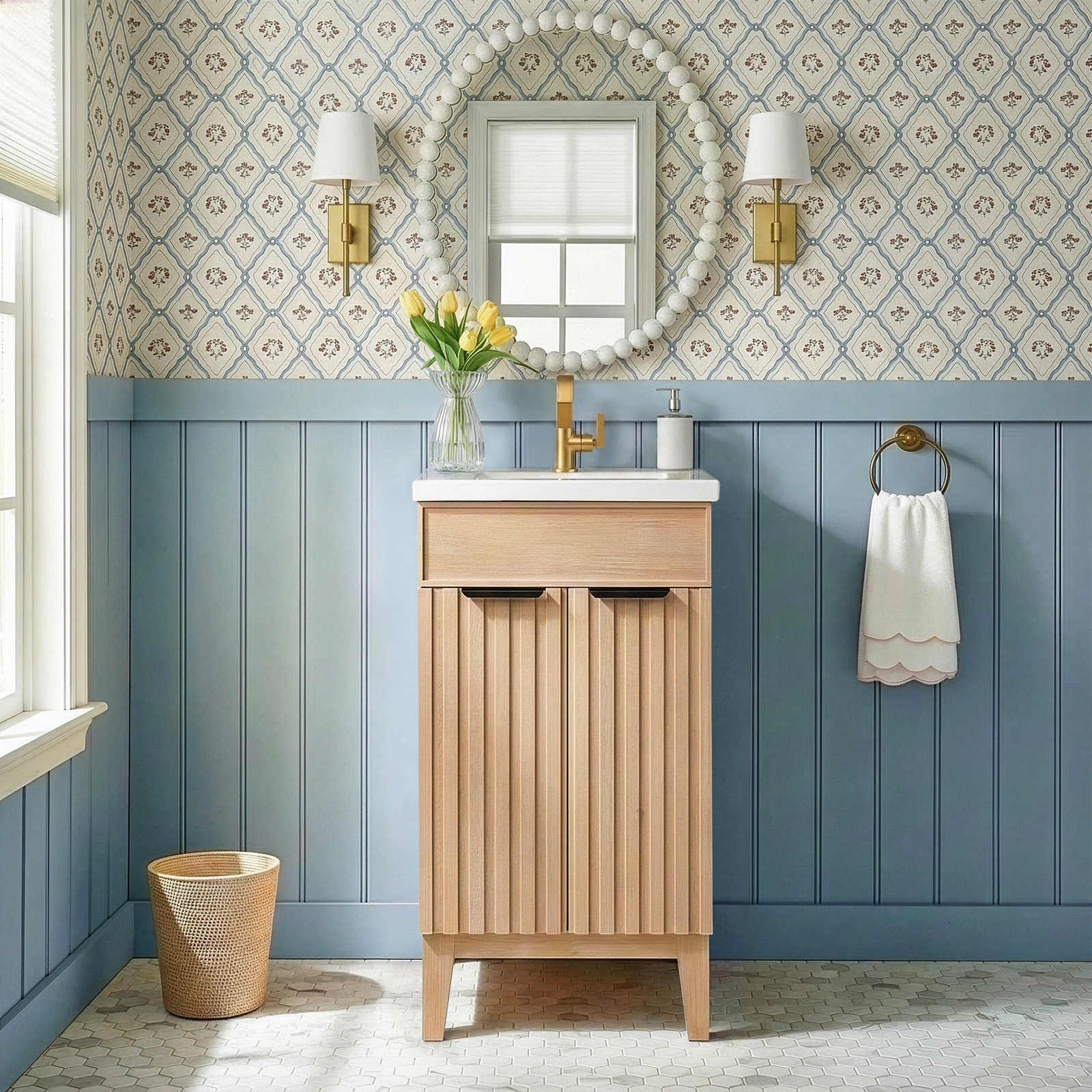 Dansfield 18.1'' Single Bathroom Vanity, Fir Wood Brown, Matte Black
