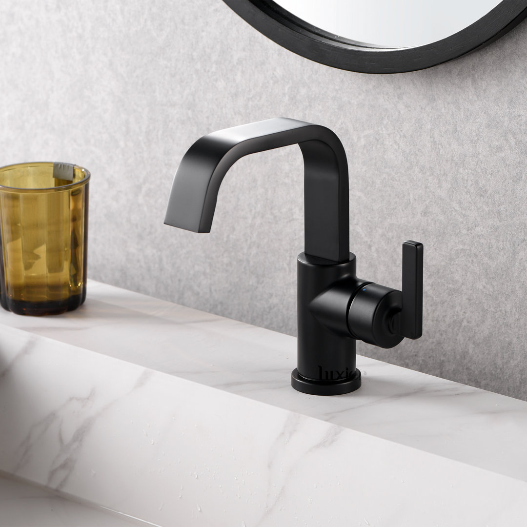 Single Hole Bathroom Faucet with Drain Assembly Luxier