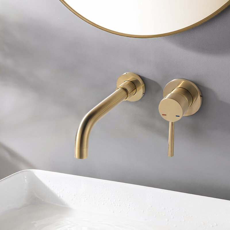 Single-handle Bathroom Faucet with Drain Assembly, Brushed Gold
