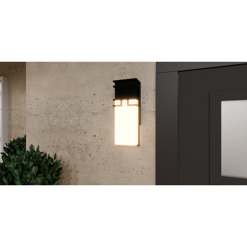 Lanterne murale d'extérieur Bithia, H 16 po x l 6 po x P 4 po