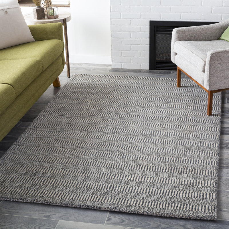 Teton Wool Floral Area Rug in Teal, Rectangle 8' x 10'