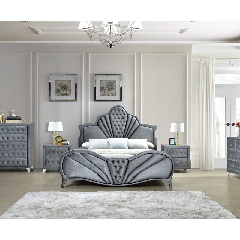 Vidrine Tufted Platform Bed, Queen, Blue