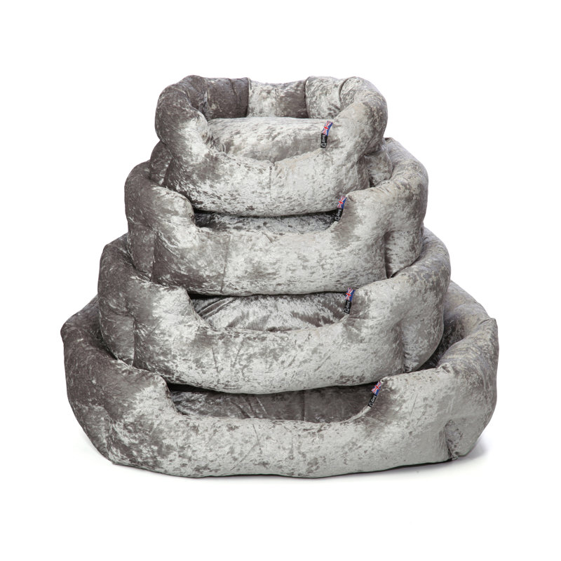 Arlott Polyester Pet Bed, Medium (65cm W x 50cm D x 23cm H), Silver/Grey